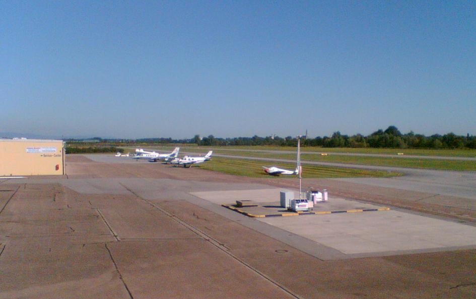 Отель Flugplatzrestaurant Wallmuhle Atting Экстерьер фото